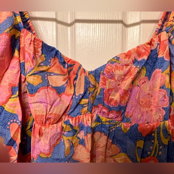 Olivaceous size small floral summery mini dress. - Picture 6 of 7